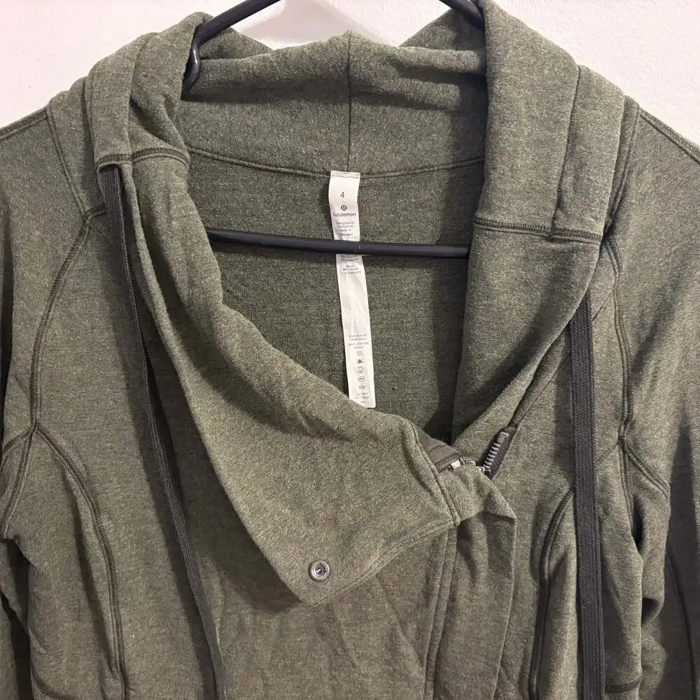 Lululemon Coast Easy Wrap Jacket Heathered Dark Olive Green Size 4 - Picture 2 of 4